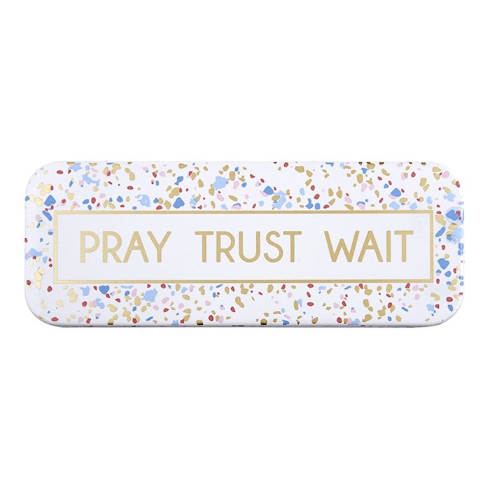 Plaque-Tabletop-Pray Trust Wait (8.75